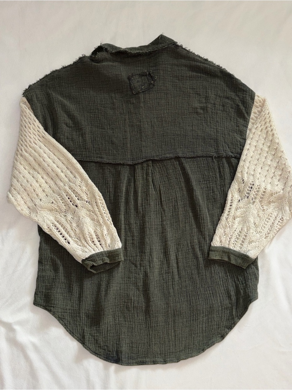 POL Olive Green Button-Up Shacket with Cream Crochet Sleeves - Sz S (039) - Picture 3 of 4